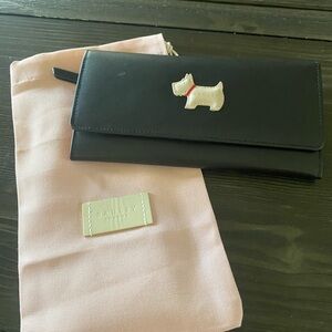 London Radley black wallet with Scottish dog